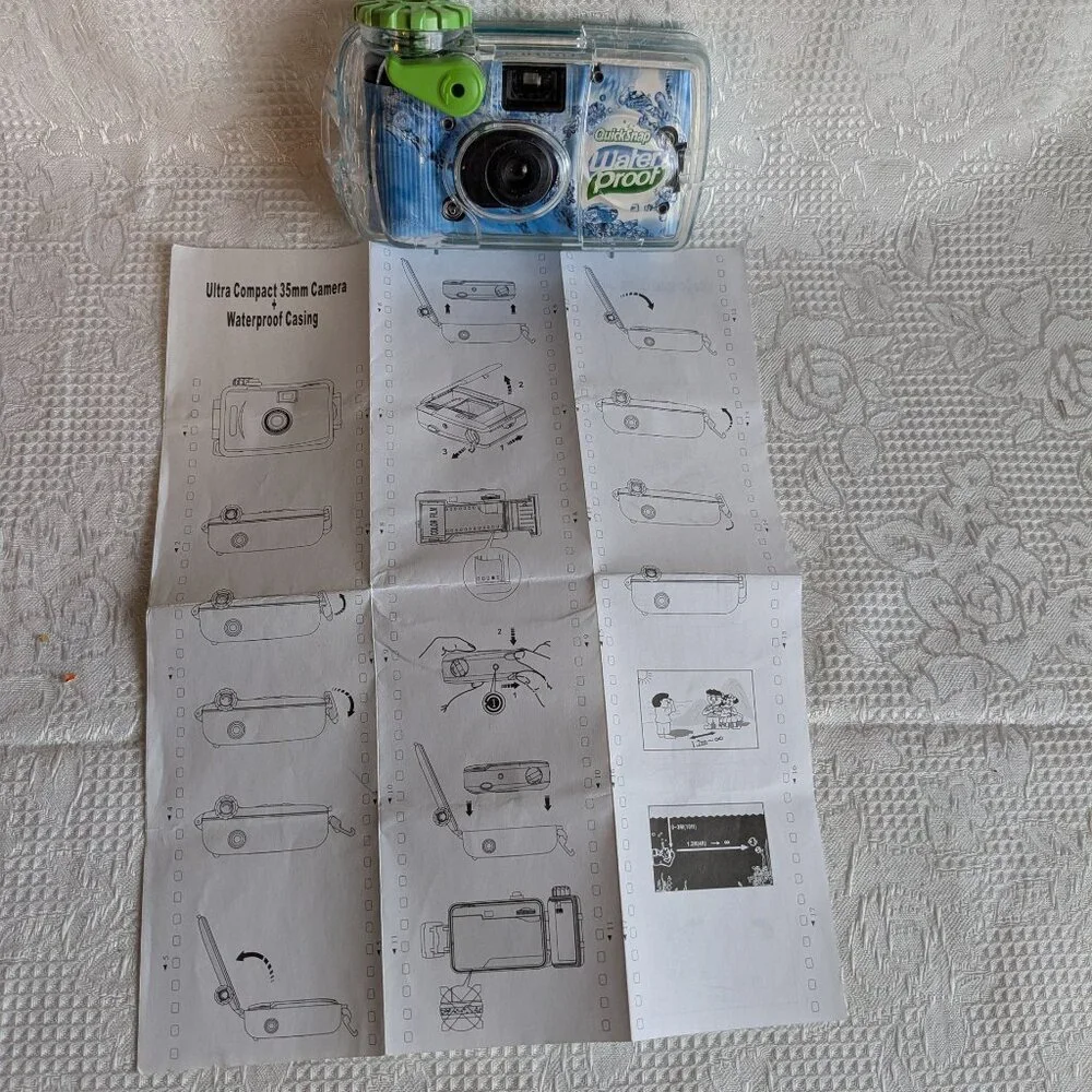 Disposable Camera Set One is Waterproof